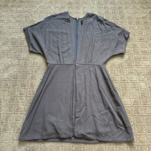 Reformation Mini Dress Women's Sz 4 Gray Short Sleeve V Neck Recycled Minimalist